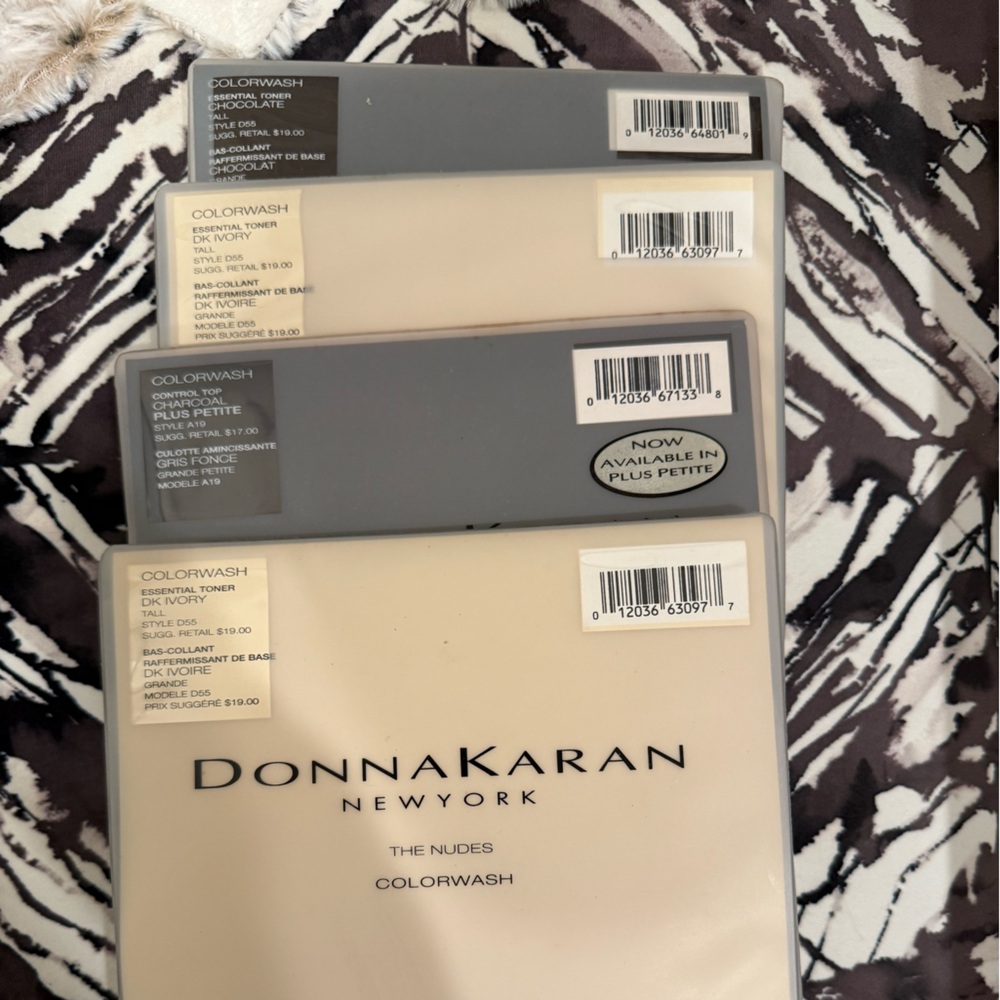 Donna Karan NWT “The Nudes” color wash hosiery. 4pairs/ different sizes